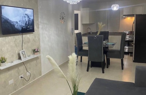 Santiago Province Apartment | Magnifico apartamento de 3 Habitaciones 4 cama,agua caliente, aire, tv smart etc