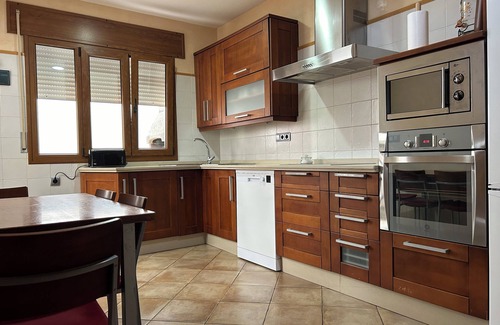 Sanlucar de Barrameda House | Magnificent house, CENTER of Sanlucar and a step away from the BEACH, A/C, WIFI and PARKING