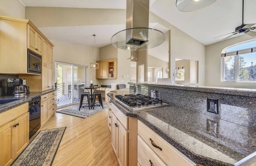 The Reserve House | Magnificent 4 Bedroom Home in the Reserve in Frisco