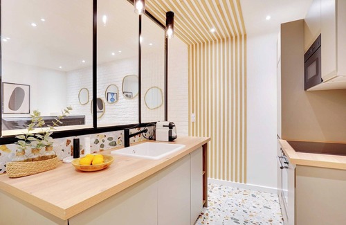 Neuilly-sur-Seine Apartment | Magnificent Apartment 1BR/4P - Arc de Triomphe