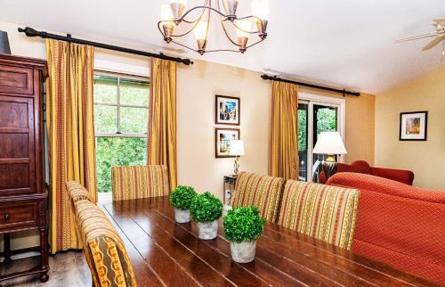 St. Augustine House | Magnificent haven - grand resort pool-spa 6309-2