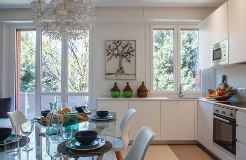 Marina di Massa Apartment | Magnificent house in the park 2 steps from the sea