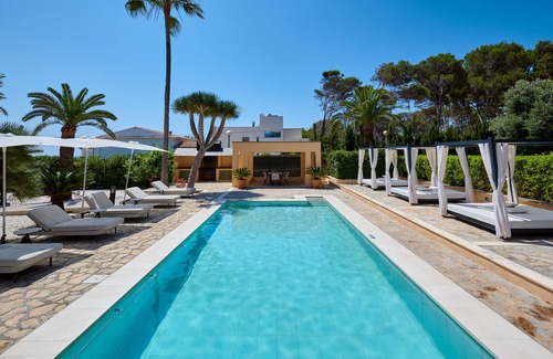 Son Moll Villa | Magnificent villa with landscaped garden, private pool and sea views