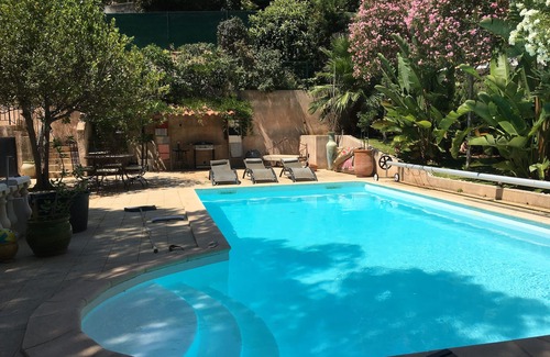 Hyeres Villa | Magnificent Villa with swimming pool, garden and terraces