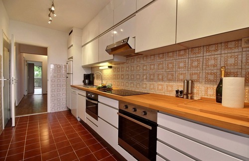 Liege Apartment | Magnificient view in a tree-filled setting | Adelo