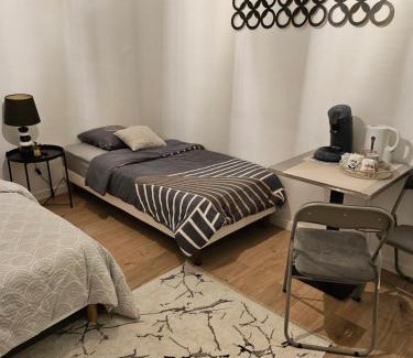 Beauvais Apartment | Magnifique chambre