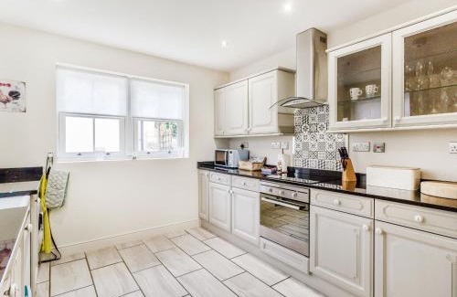 Richmond House | Magnolia Cottage