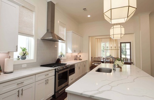 Oxford House | Magnolia Manor by Apex Short Term Stays