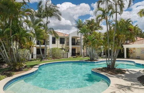 Gold Coast House | Magnolia on Hope Townhouse at Hope Island Queensland