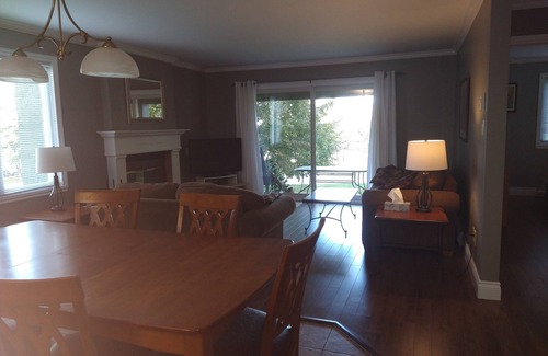 Magog Condo | Magog Canada 3 Bedroom Ground Level Walk To Lake & Close To Mt. Orford
