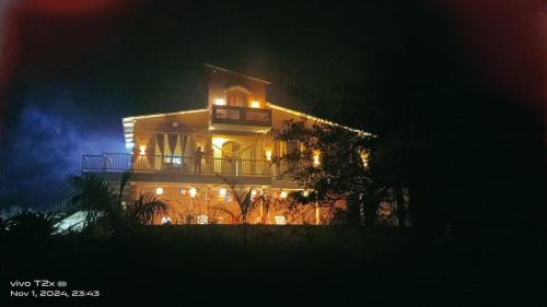 Kadadhe House | Maharaja foothills Courtyard 4 BHK Villa with Pool