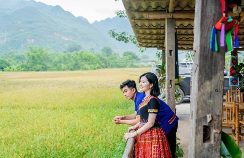 Mai Chau Hotel | Mai Chau Sunrise Village