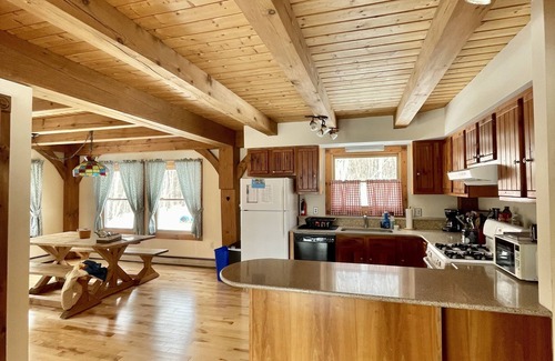 Stoneham Ski Chalet | Maine Chalet