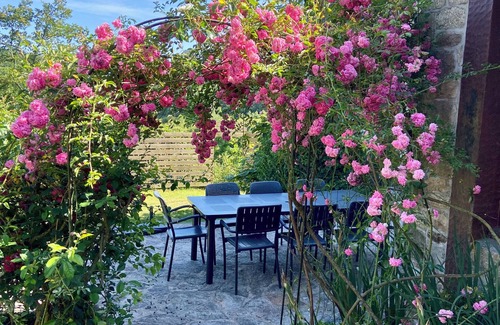 La Chapelle-Neuve House | Maison à la Campagne Avec Piscine - Camélias