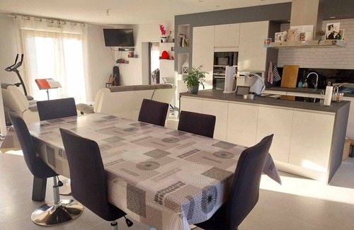 Briatexte House | Maison à Louer Août 2024, Quartier Calme, Idéal Pour les Familles