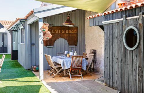 Le Chateau-d'Oleron House | Maison 4 chambres avec piscine