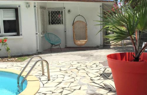 Saint-Francois House | Maison accueillante à Saint-François avec piscine privée.