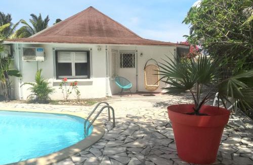 Saint-Francois House | Maison accueillante à Saint-François avec piscine privée.