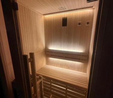 Ainvelle House | Maison Ainvelle - with Sauna