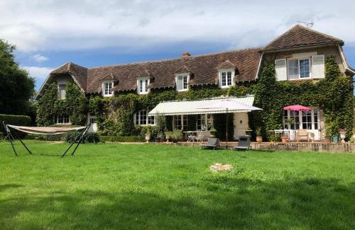 Montcresson Bed & Breakfast | Maison Angulus Ridet