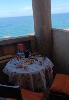 Kharouba Apartment | Maison Au bord de la mere