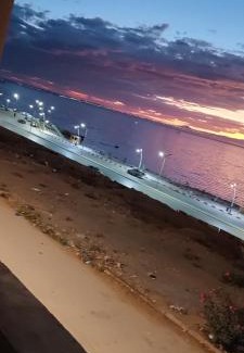 Kharouba Apartment | Maison Au bord de la mere