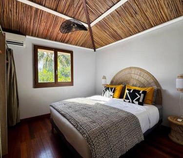 Etang Sale Les Bains House | Maison au charme créole - Accès privé à la plage