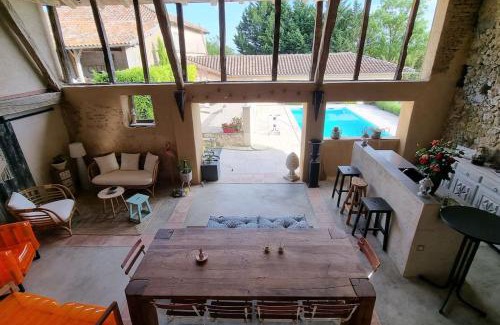 Puymaurin House | Maison avec grange & piscine vue sur les Pyrénées