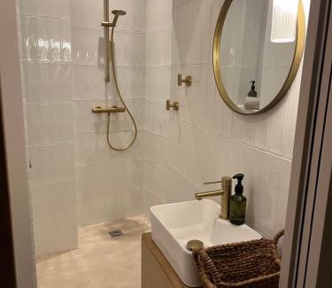 Bethune Bed & Breakfast | Maison Baudry Bethune - Bedroom