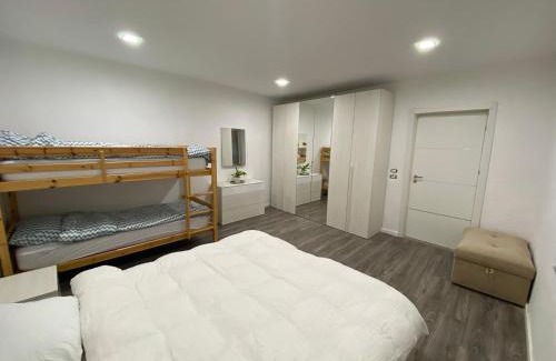 Borsh Villa | Maison Bellevue - 2 bdrm villa in Borsh beach