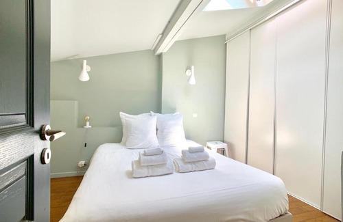 Quartier du Port Apartment | Maison Bonaparte