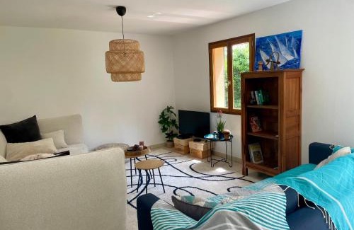 Doudelainville House | Maison Côte Et Champs