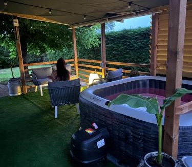 Varetz House | Maison, chaleur, chaleureuse au calme et spa