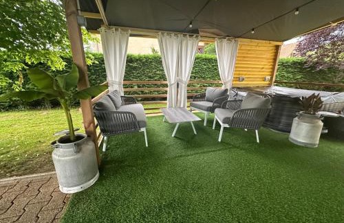 Varetz House | Maison, chaleur, chaleureuse au calme et spa