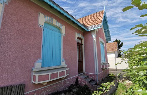 Le Chateau-d'Oleron House | Maison Classée au Cœur du Château Avec Dépendance