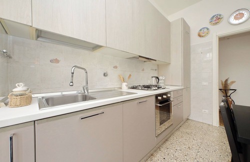 Monte Sacro Apartment | Maison Conca D'Oro - One Bedroom Apartment, Sleeps 4