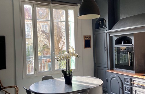 Colombes House | Maison Conviviale de Caractère