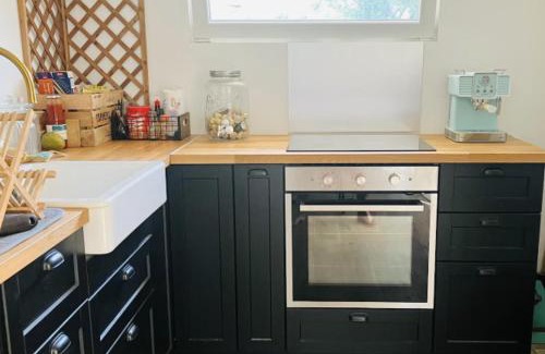 Hoenheim Apartment | Maison cosy & chaleureuse - Jardin & Piscine