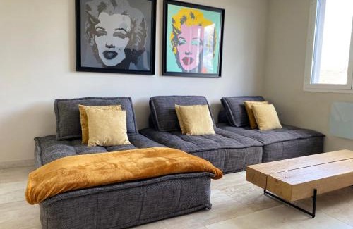 Epernay Apartment | Maison d architecte avec spa