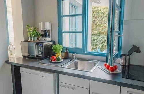 Ile-d'Aix Villa | Maison d'artistes - Charm, comfort & tranquillity