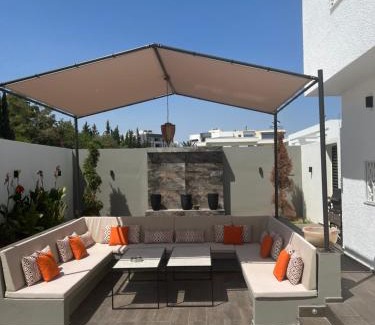 Les Berges du Lac House | Maison d'hôtes les berges du lac