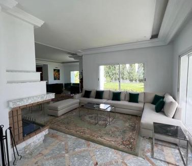 Les Berges du Lac House | Maison d'hôtes les berges du lac