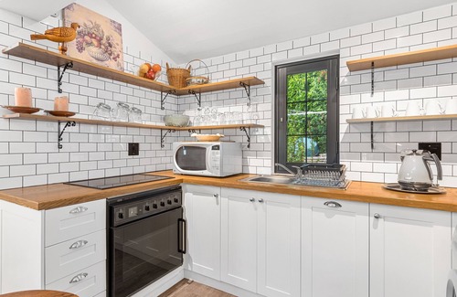 Franschhoek Apartment | Maison Dandelion - One Bedroom Apartment, Sleeps 2