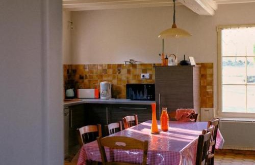 Saires-la-Verrerie House | Maison de campagne avec jardin, animaux acceptés et WIFI - FR-1-497-194