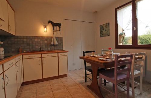 Le Merlerault House | Maison de campagne calme - 3 chambres, jardin clos, WiFi - FR-1-497-173