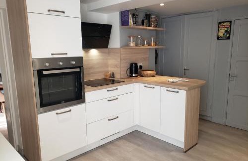 Ver-sur-Mer House | Maison de charme avec terrasse