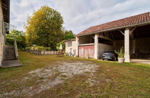 Montagrier House | Maison de Ferme