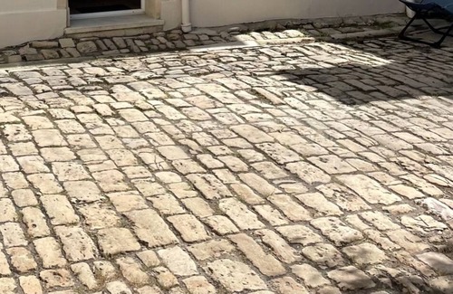 Saint-Pierre - Rene II - Bonsecours House | Maison de Gardien Coeur de Nancy à Deux pas de la Place Stanislas