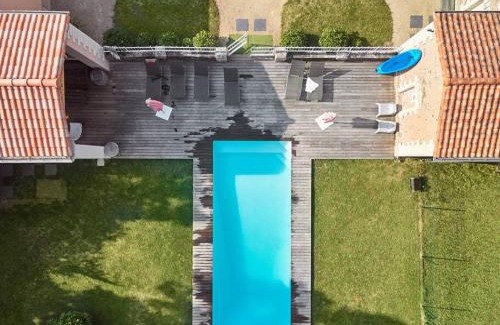 Basse-Goulaine Villa | Maison de Maître La Champagnère - Piscine - 15 Voyageurs