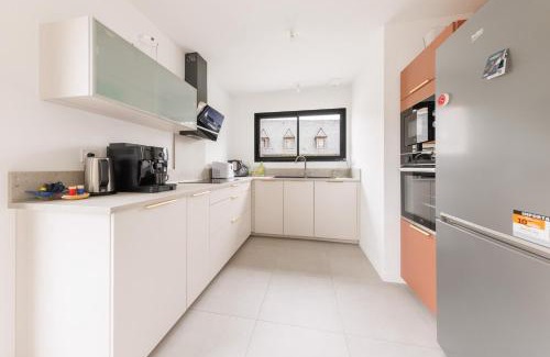 Ydes House | Maison de Maud - Piscine privée